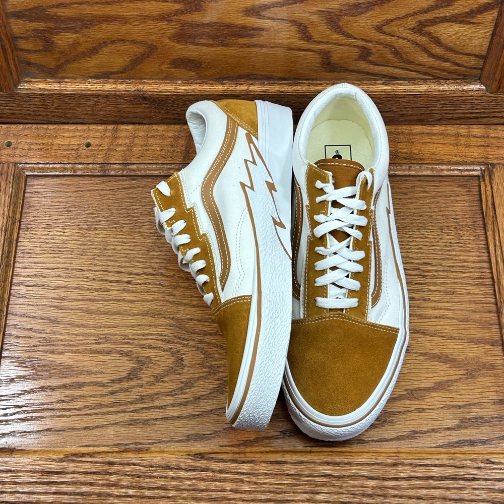 Vans Old Skool Bolt Cathay Spice Shoes - Picture 5 of 8